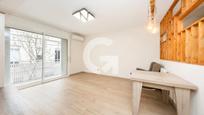 Exterior view of Flat for sale in L'Hospitalet de Llobregat  with Air Conditioner, Heating and Terrace