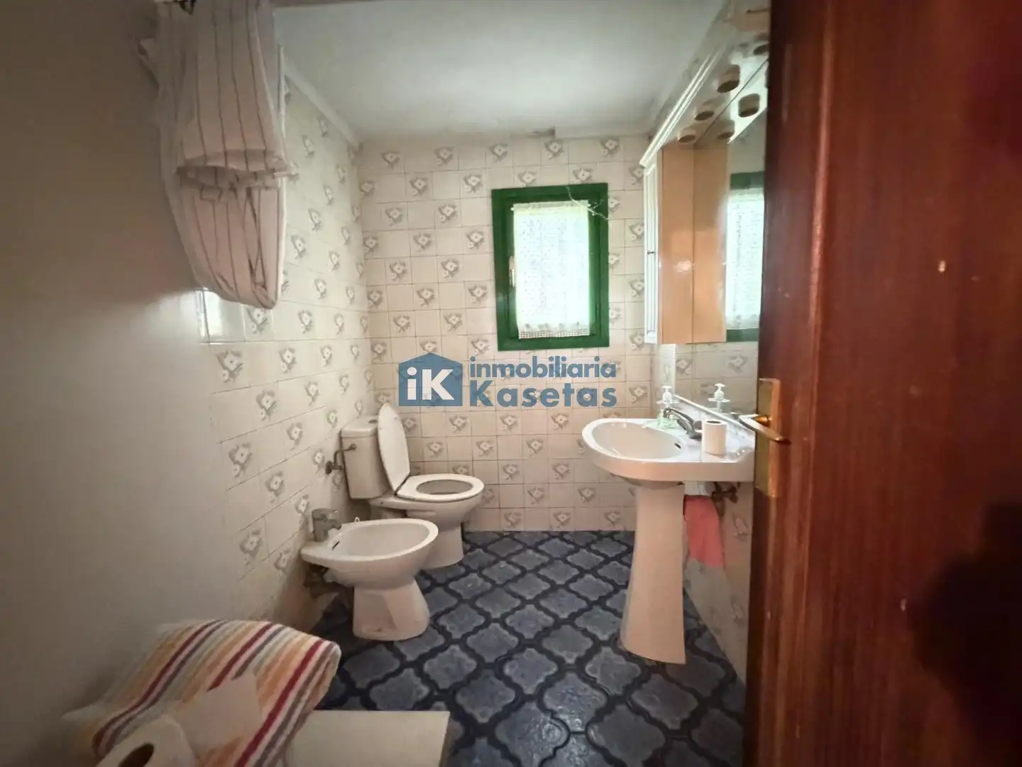 Baño de Casa adosada en venta en Arrankudiaga / Zollo con Calefacción