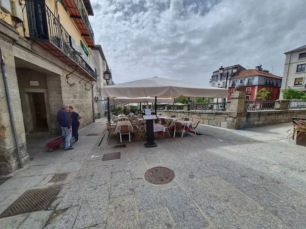 Local comercial en traspàs a Calle de la Reina Victoria, imagen 3