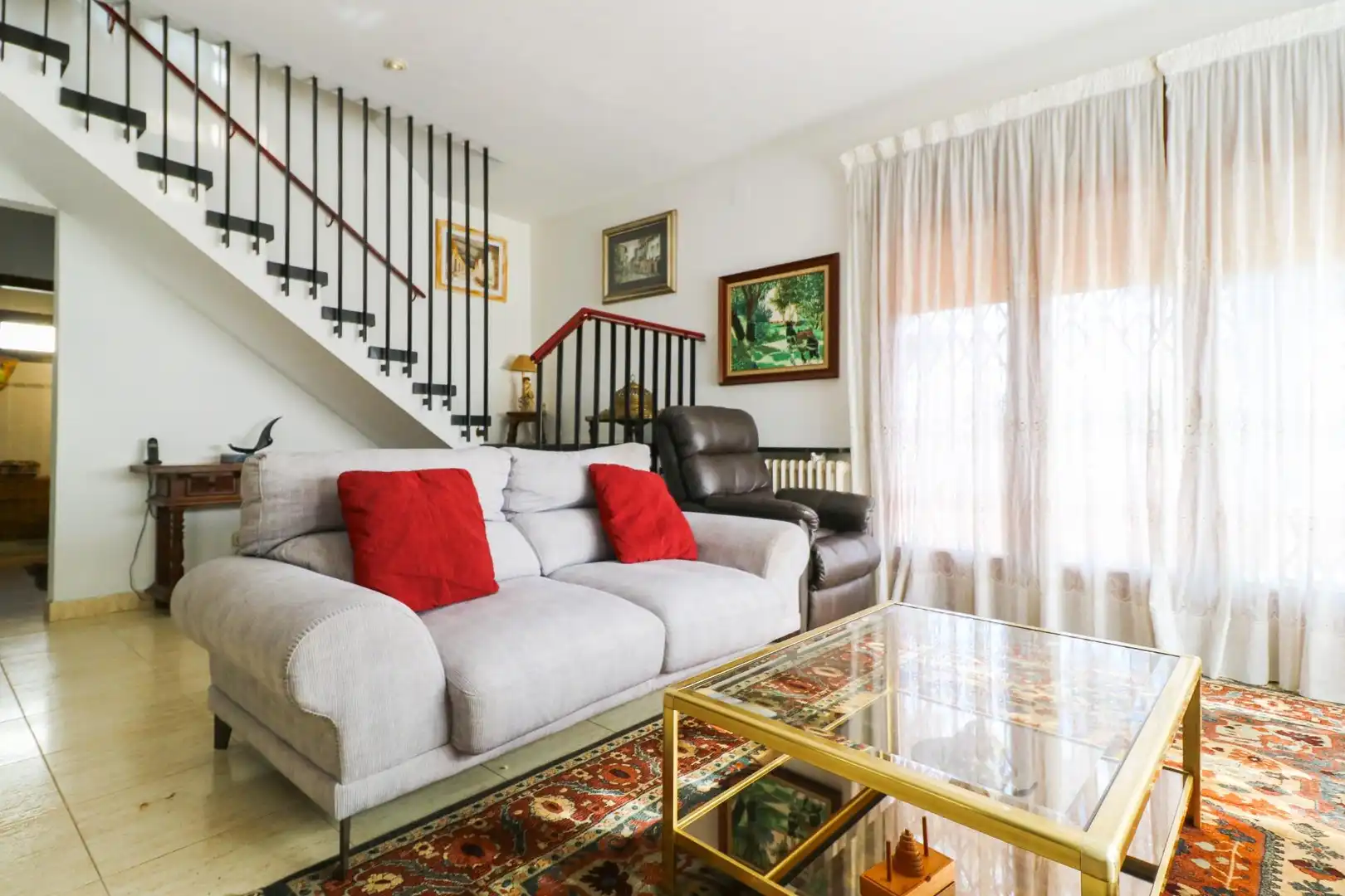 Sala d'estar de Casa o xalet en venda en Castelldefels amb Aire condicionat, Calefacció i Parquet