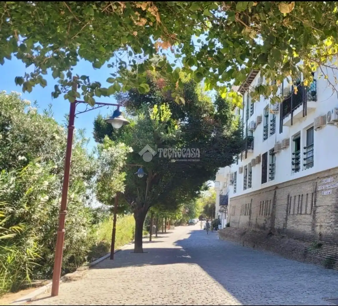Vista exterior de Piso en venta en Sevilla