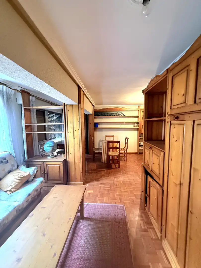 Sala de estar de Piso en venta en Aguilar de Campoo con Jardín privado, Parquet y Trastero