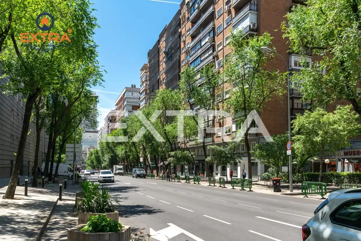 Vista exterior de Piso en venta en Madrid con Aire acondicionado, Calefacción y Terraza