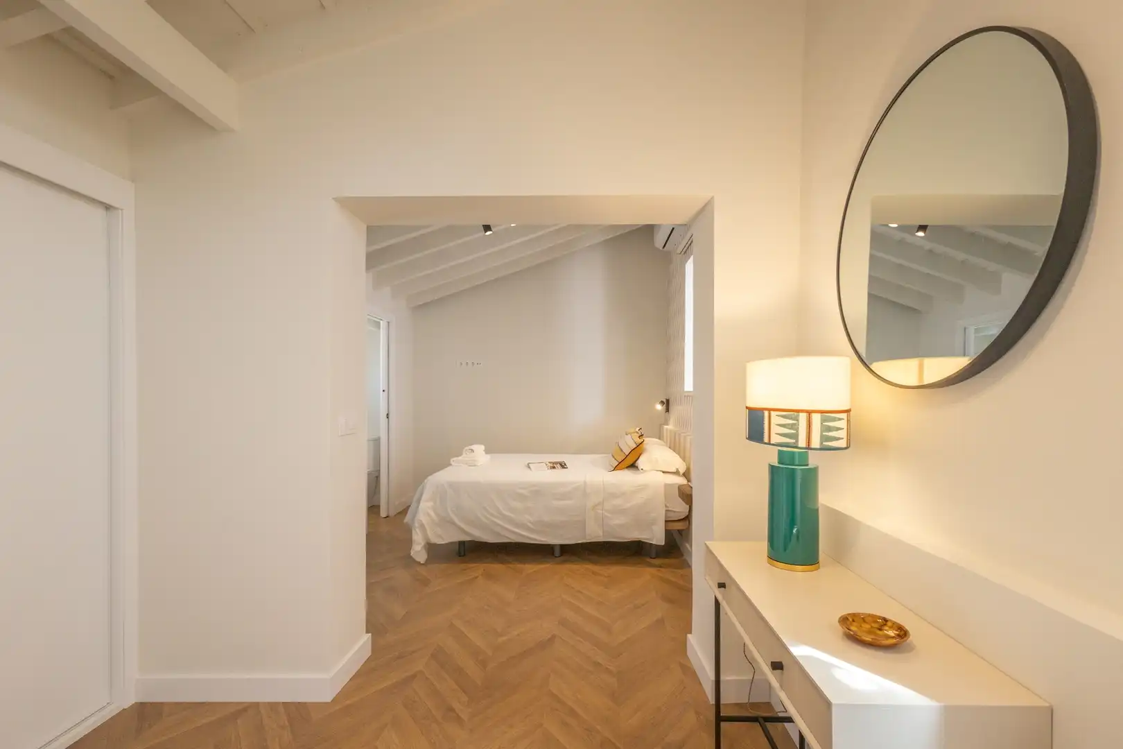 Bedroom of Flat for rent in Sevilla  with Air Conditioner and Terrace