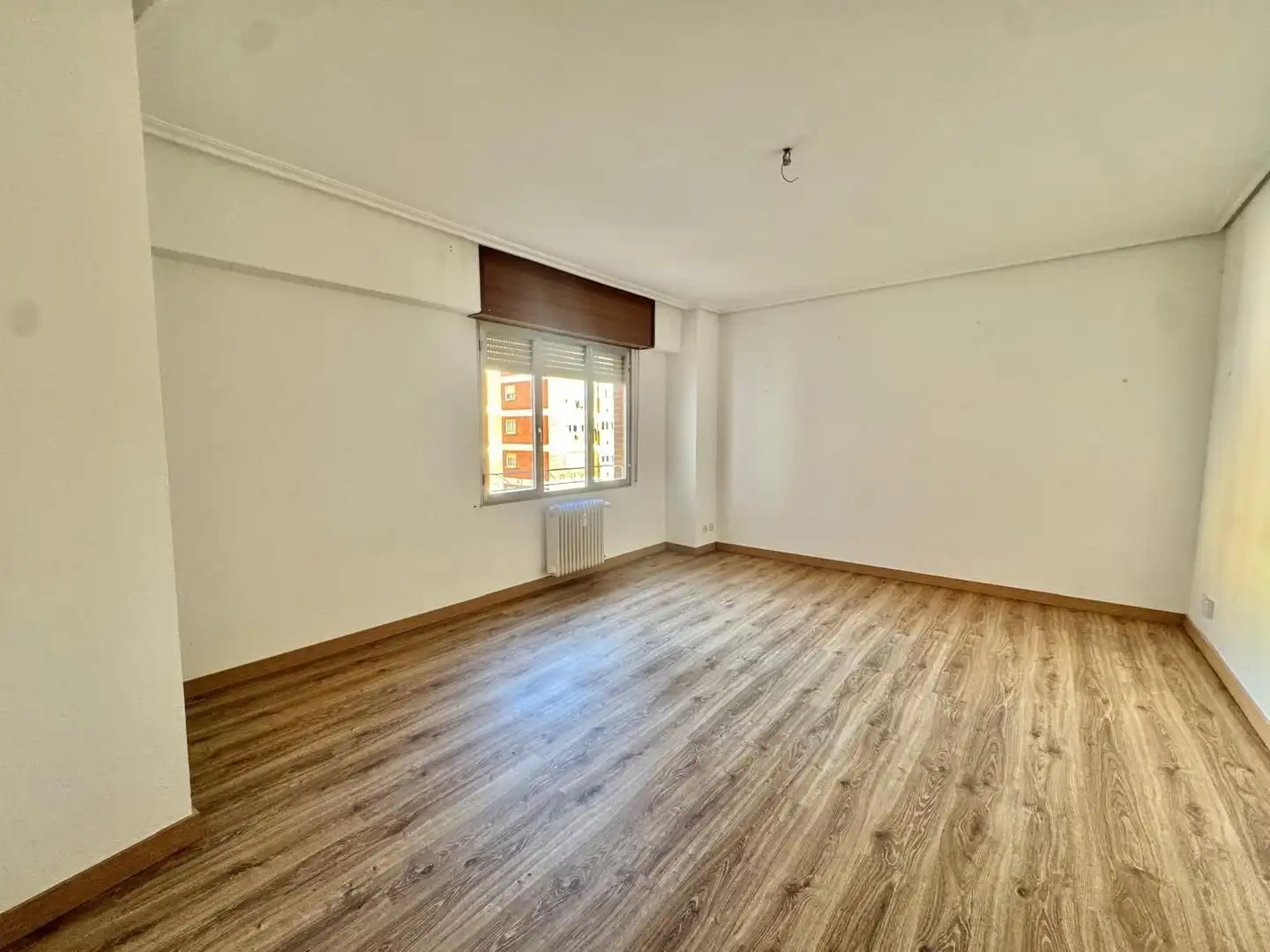 Sala de estar de Apartamento en venta en  Logroño con Calefacción