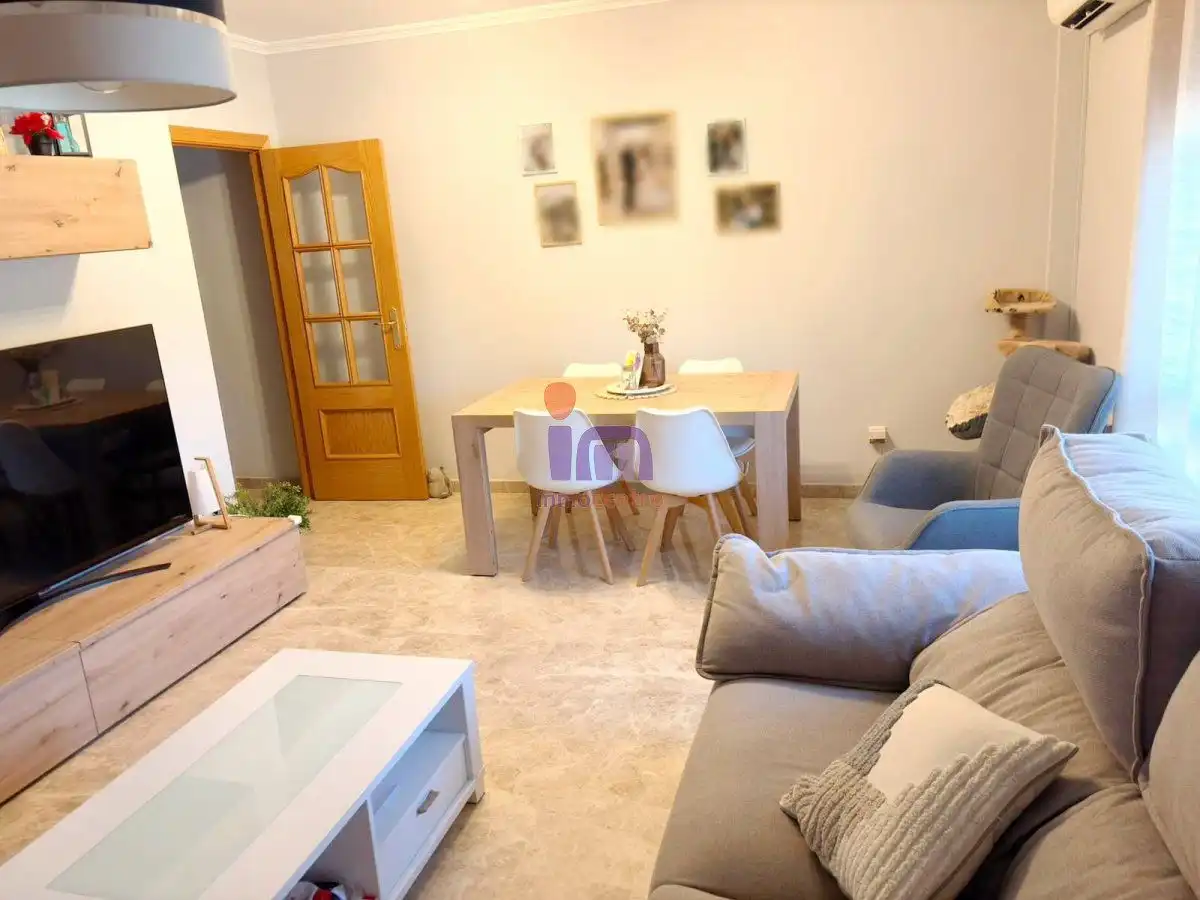 Piso con ascensor en venta en Valdepeñas, imagen 5