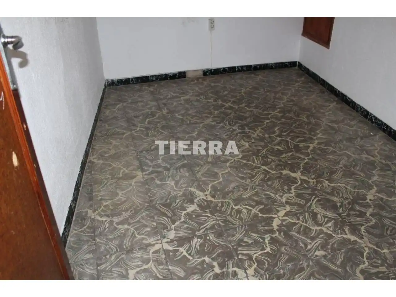 Casa adosada en venta en Yecla