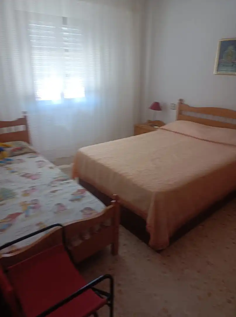 Piso con ascensor en venta en Calle Pintor Cipriano Maldonado 17, imagen 5