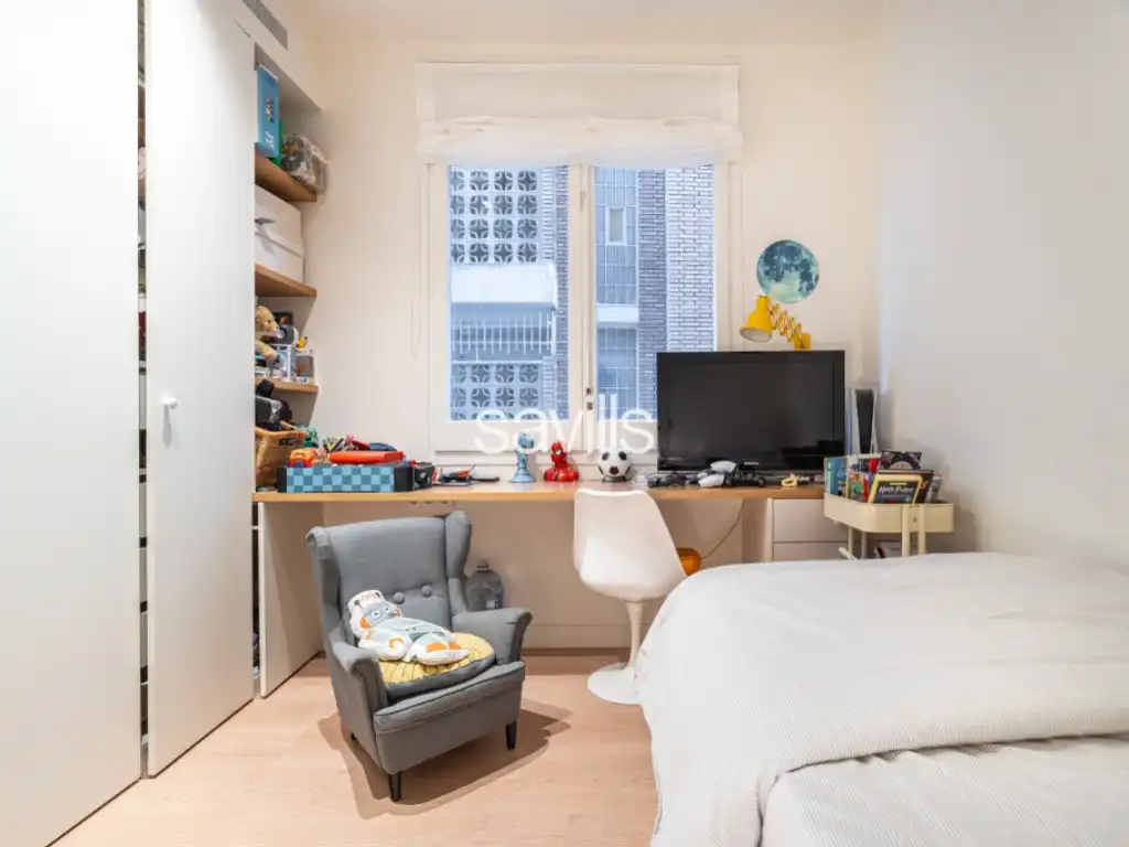 Habitación de Apartamento en venta en Barcelona con Balcón
