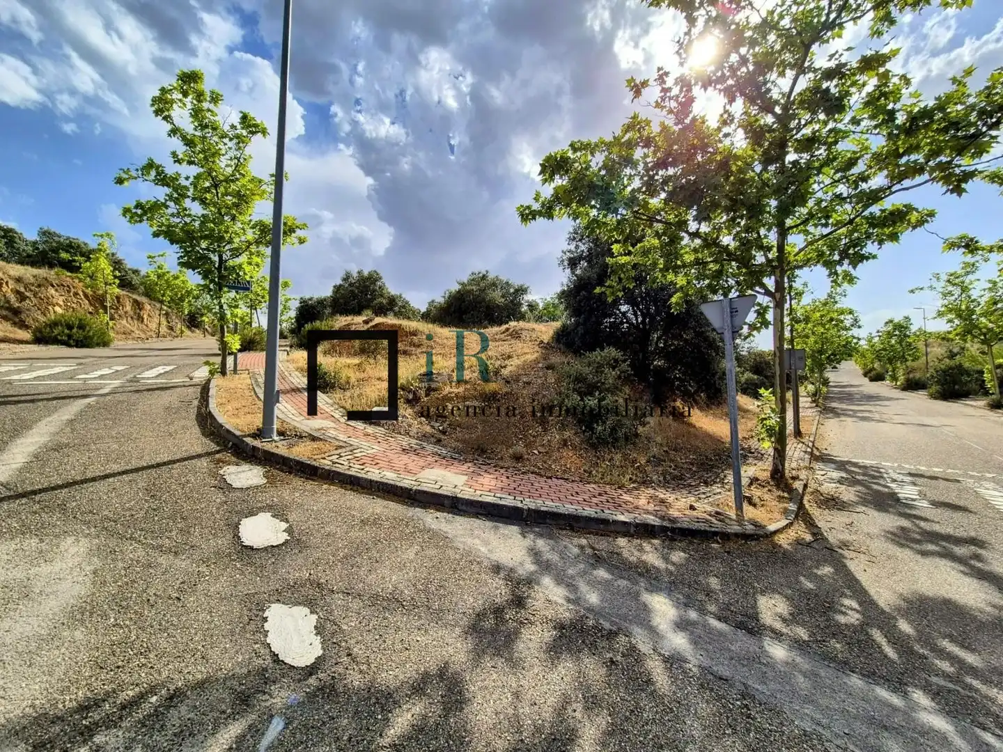 Terreny residencial en venda a Los Cigarrales - La Bastida, imagen 2