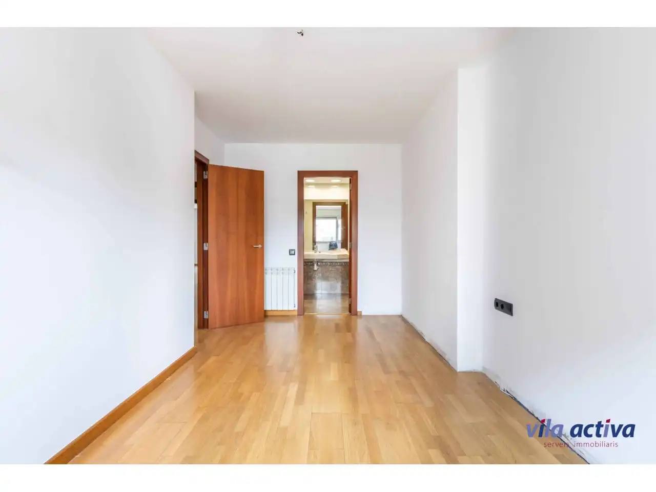 Habitación de Piso en venta en Terrassa con Aire acondicionado, Calefacción y Parquet