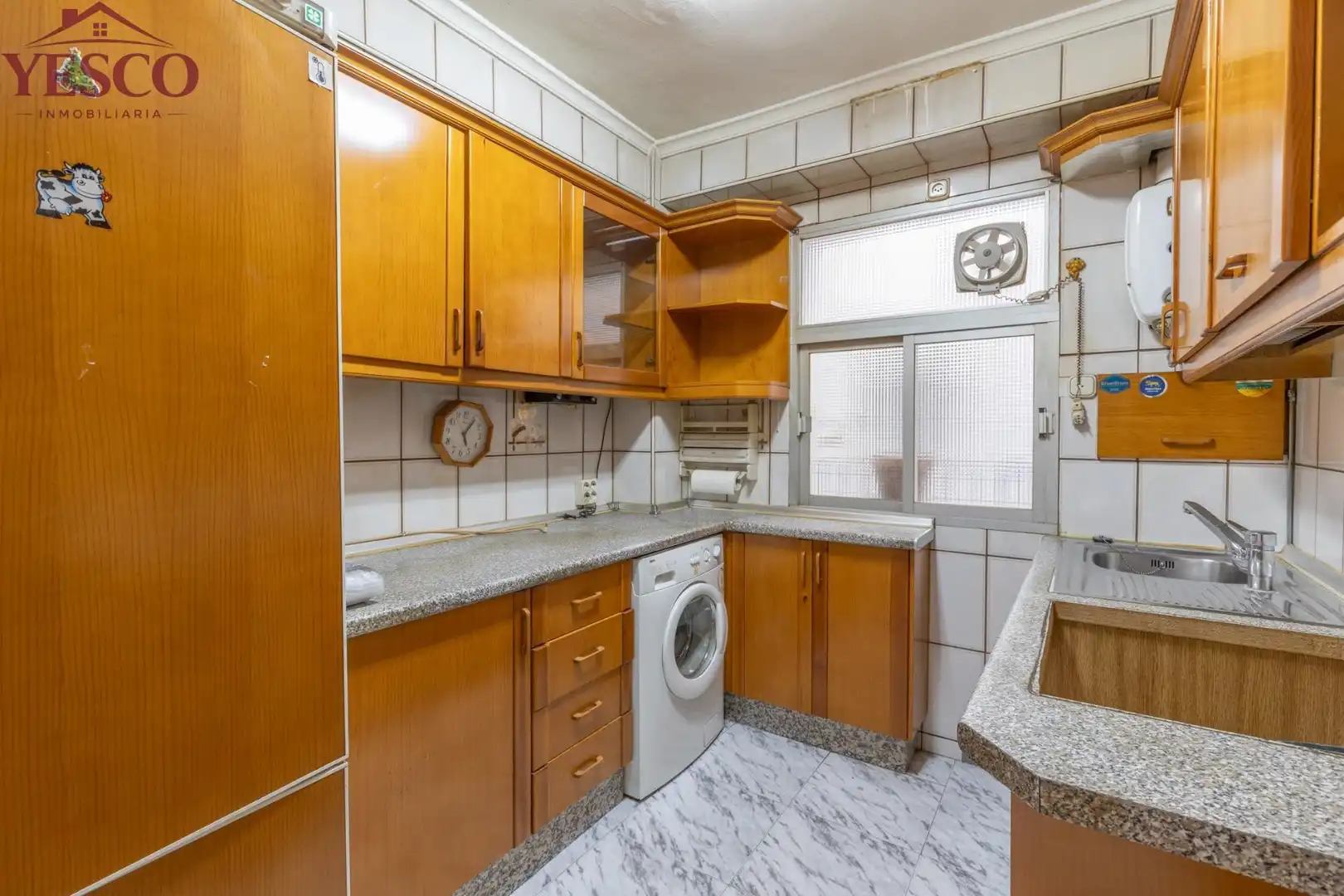 Cuina de Pis en venda en Granada amb Aire condicionat i Balcó