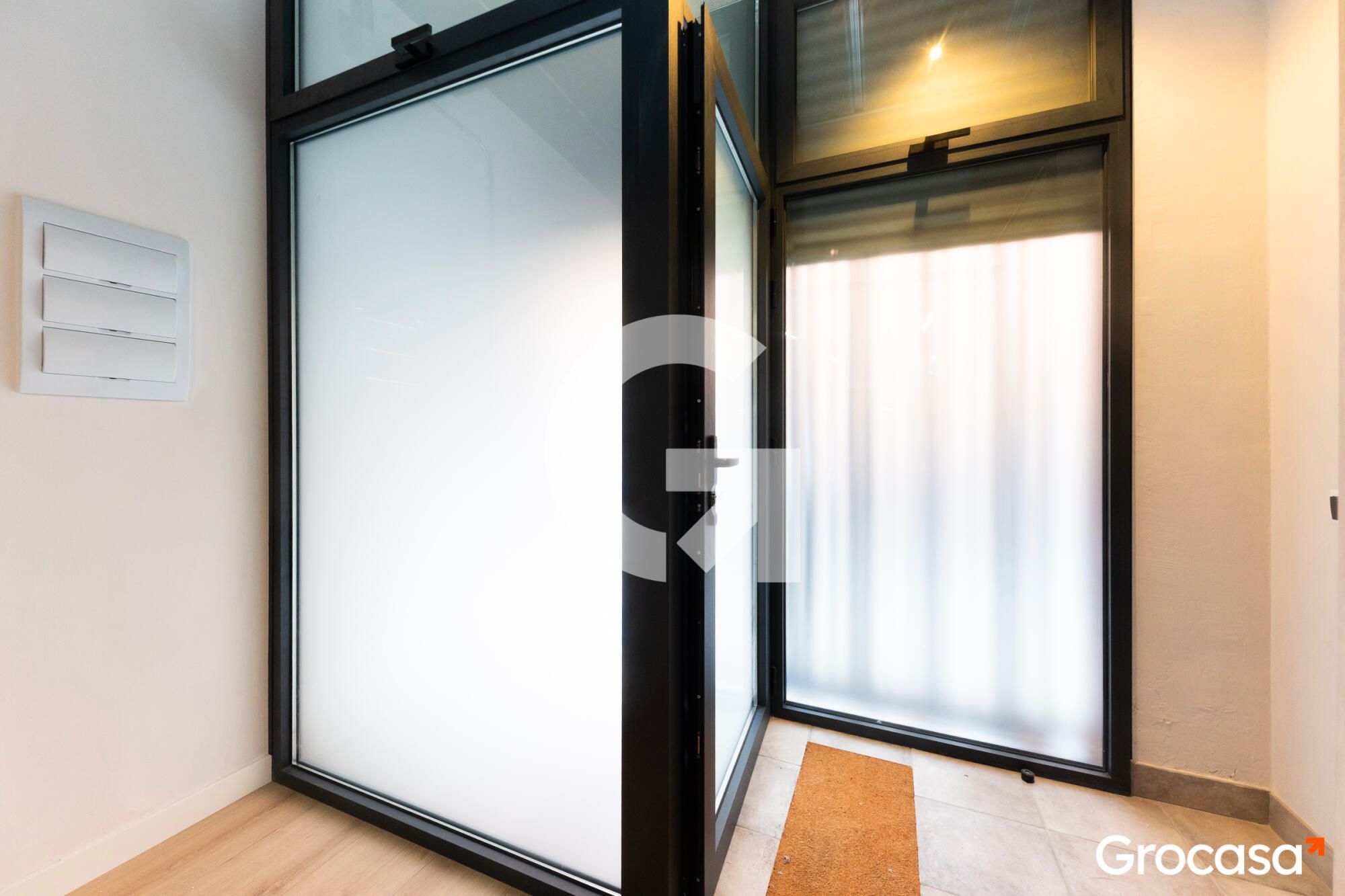 Flat for sale in  Barcelona Capital  with Heating, Oven and Washing machine