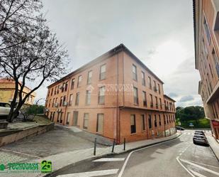 Exterior view of Flat for sale in  Toledo Capital  with Air Conditioner and Terrace