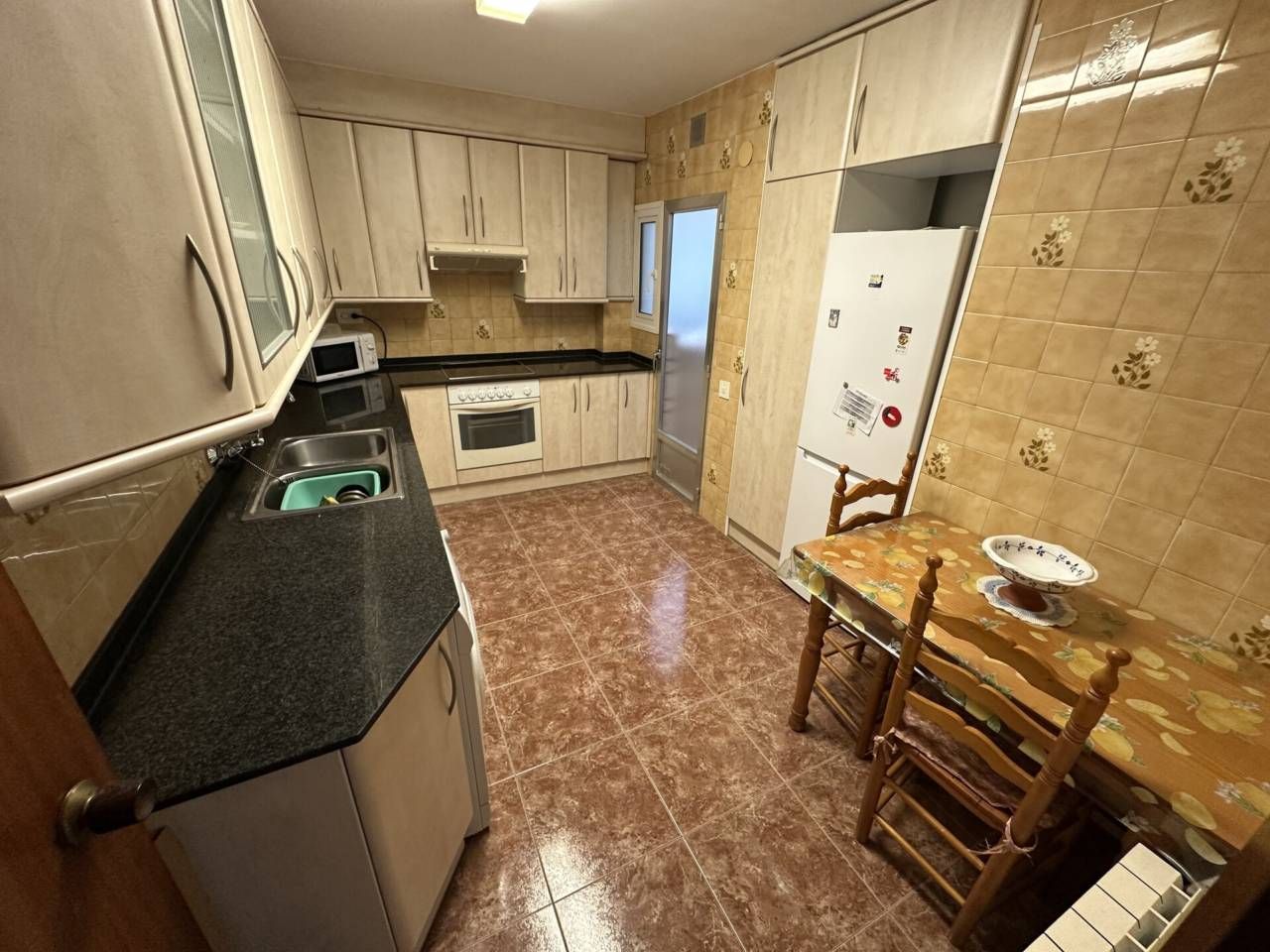 Kitchen of Flat for sale in Vila-seca  with Heating and Balcony