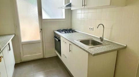 Photo 5 of Flat for sale in Barcelona - Cl Escornalbou, El Guinardó, Barcelona