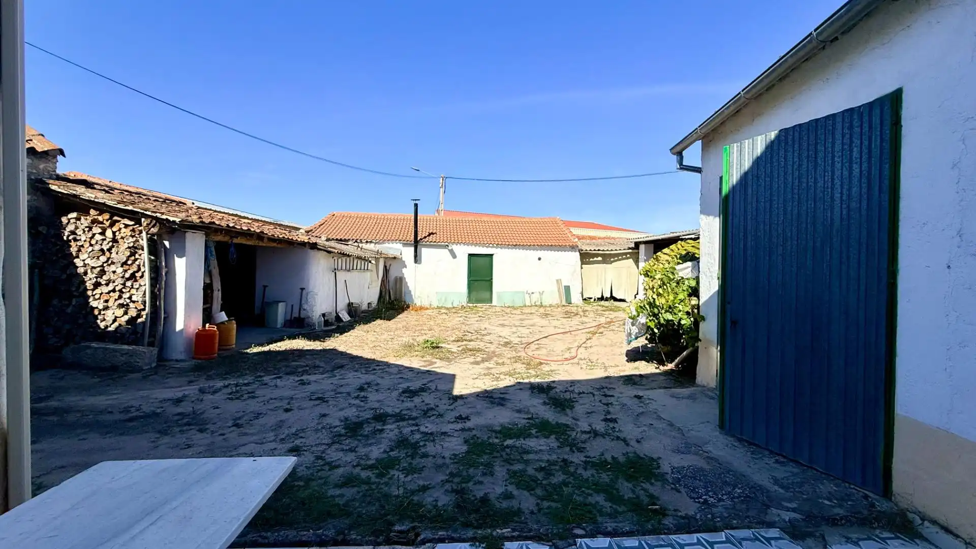 Casa o chalet en venta en Fresneda de Cuéllar con Calefacción, Jardín privado y Trastero