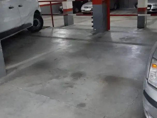 Parking of Garage for rent in Madrid