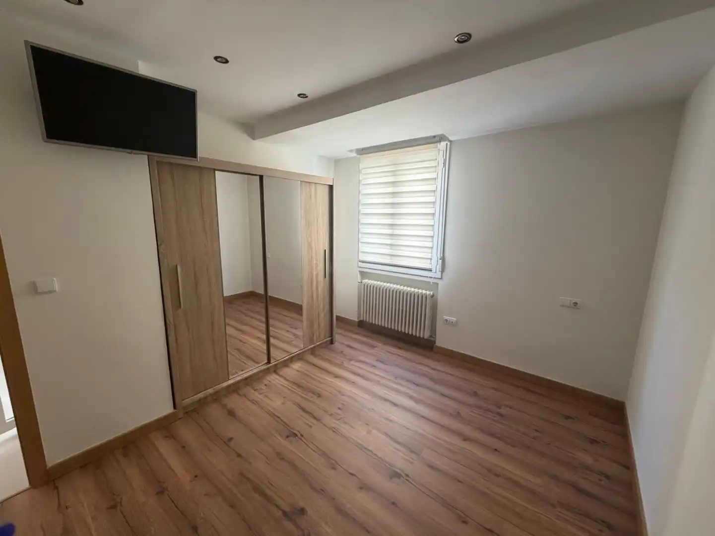 Habitación de Piso en venta en  Logroño con Calefacción, Terraza y Trastero