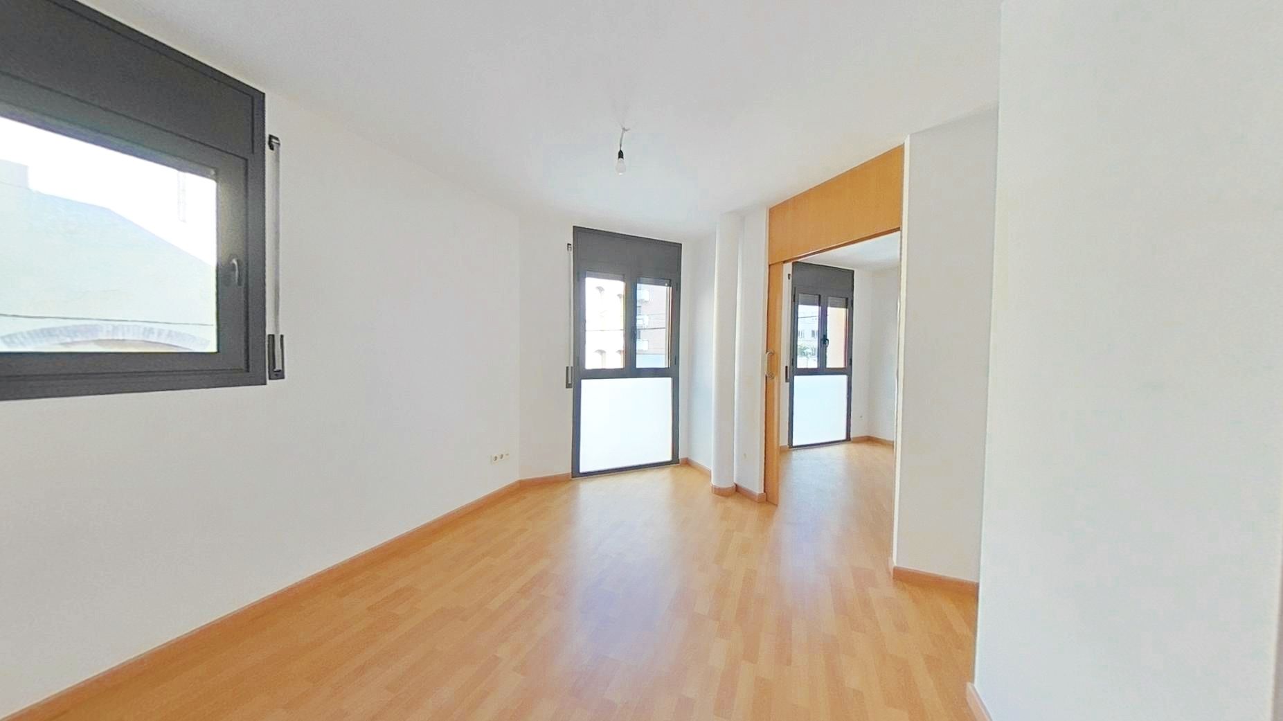 Bedroom of Flat for sale in Igualada  with Oven