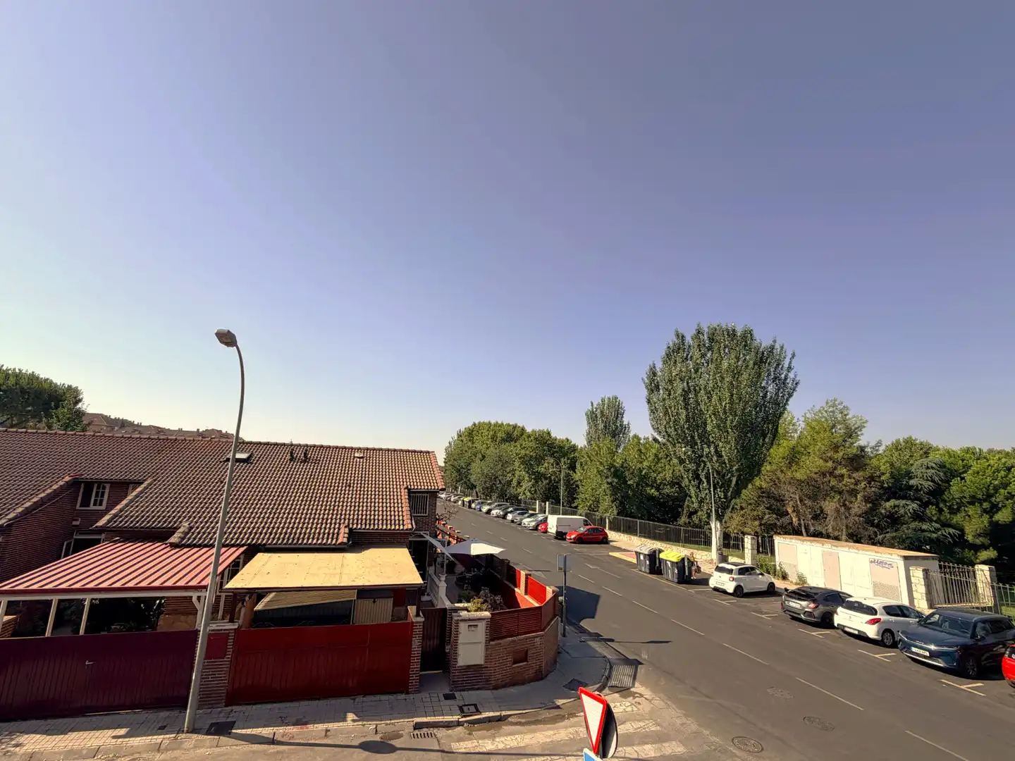 Casa aparellada amb piscina en venda a Calle Isla de la Toja, imagen 34