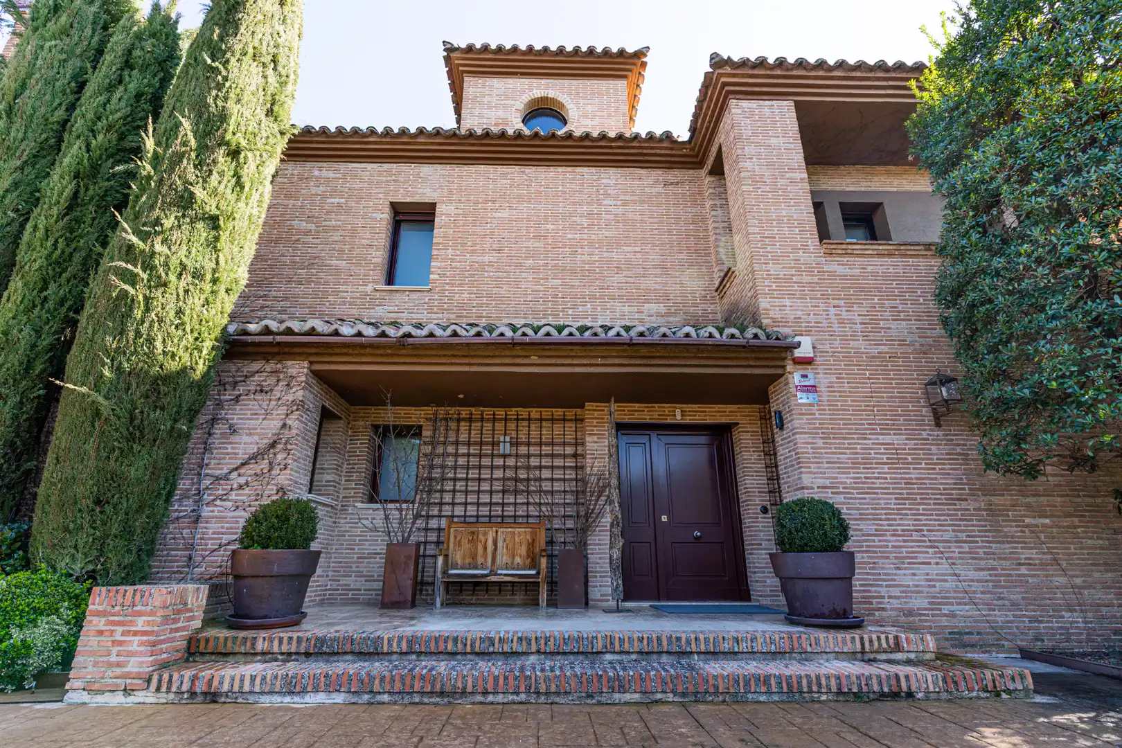 Vista exterior de Casa o chalet en venta en Majadahonda con Aire acondicionado, Calefacción y Jardín privado