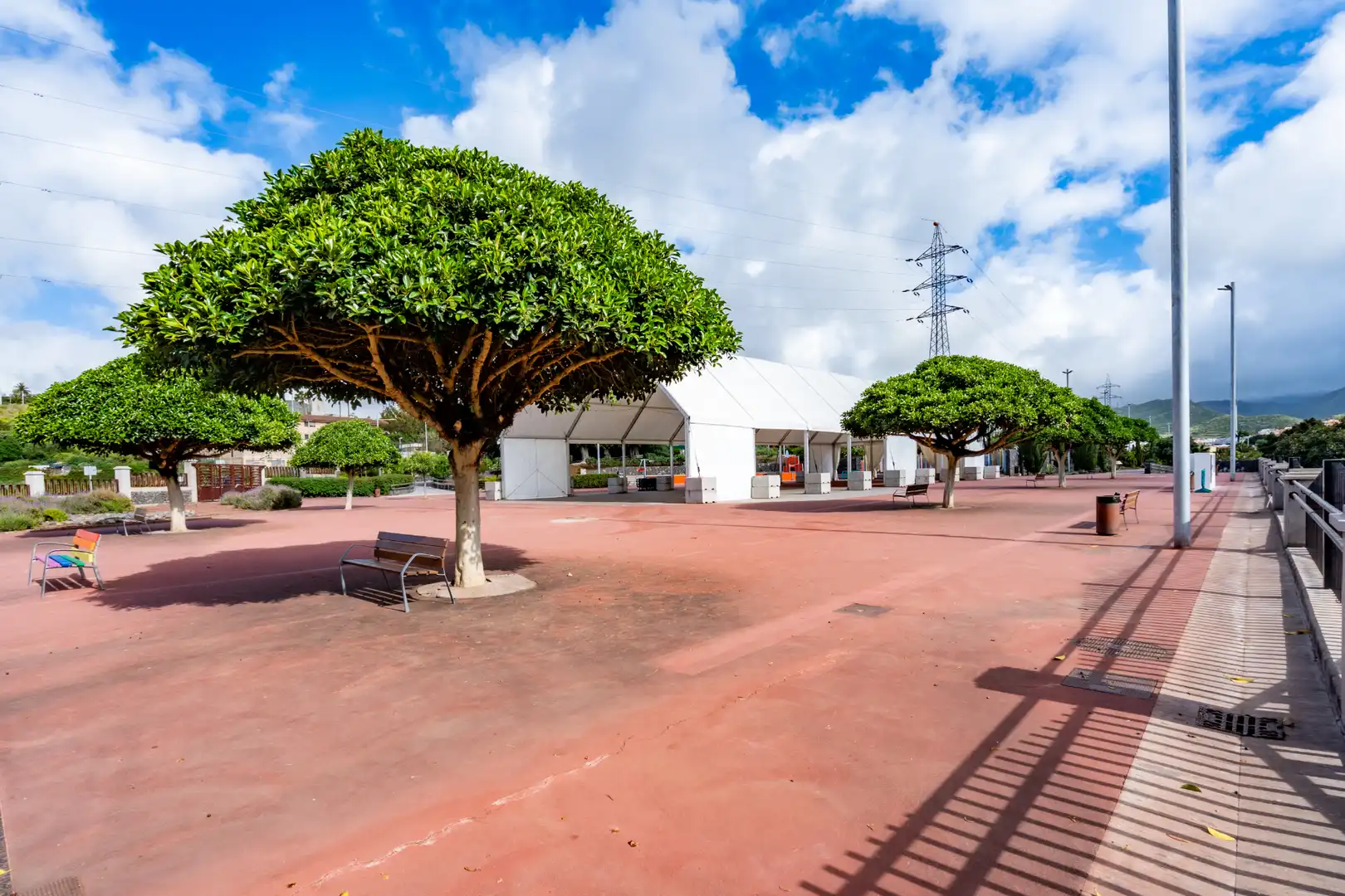 Vista exterior de Local en venta en San Cristóbal de la Laguna con Aire acondicionado, Terraza y Amueblado