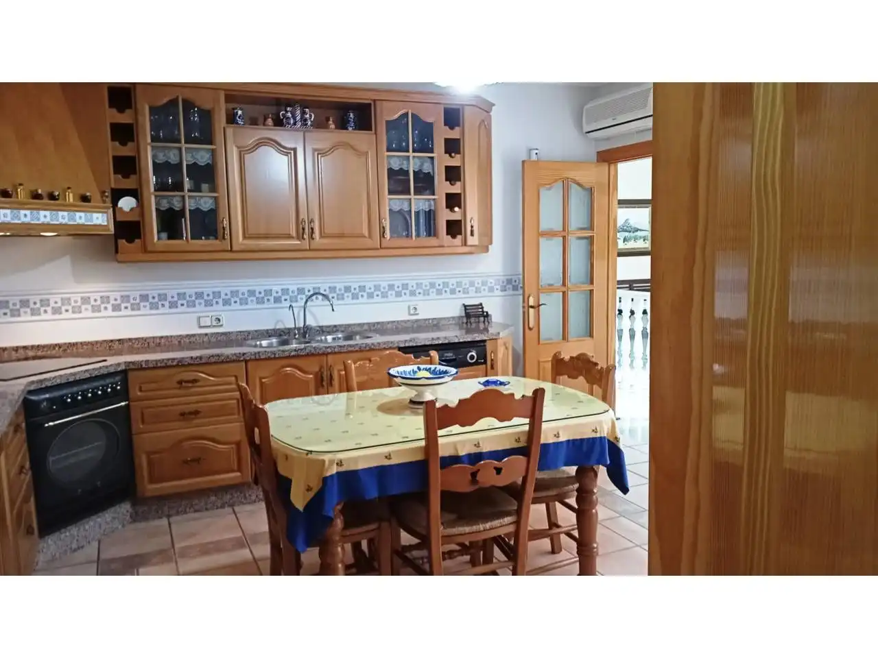 Kitchen of Houses for sale in Roquetas de Mar  with Air Conditioner, Heating and Private garden