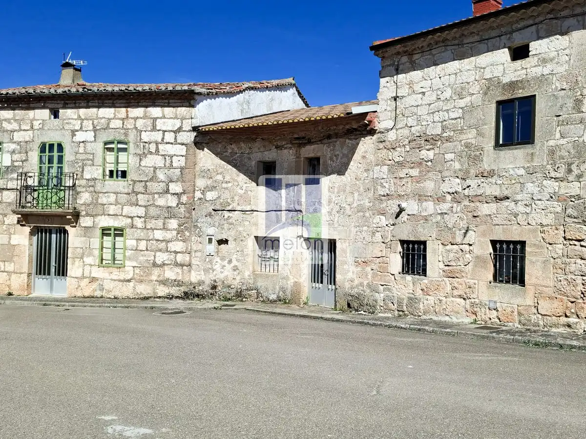 Chalet en venta en LOS AUSINES