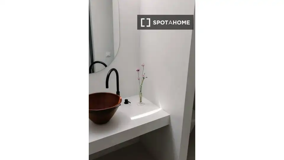 Baño de Apartamento para compartir en Tinajo con Aire acondicionado, Terraza y Amueblado