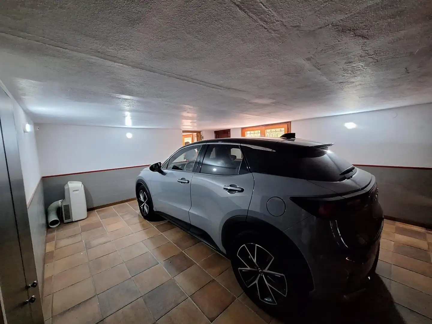 Aparcament de Casa o xalet en venda en Castellar del Vallès amb Aire condicionat, Calefacció i Jardí privat