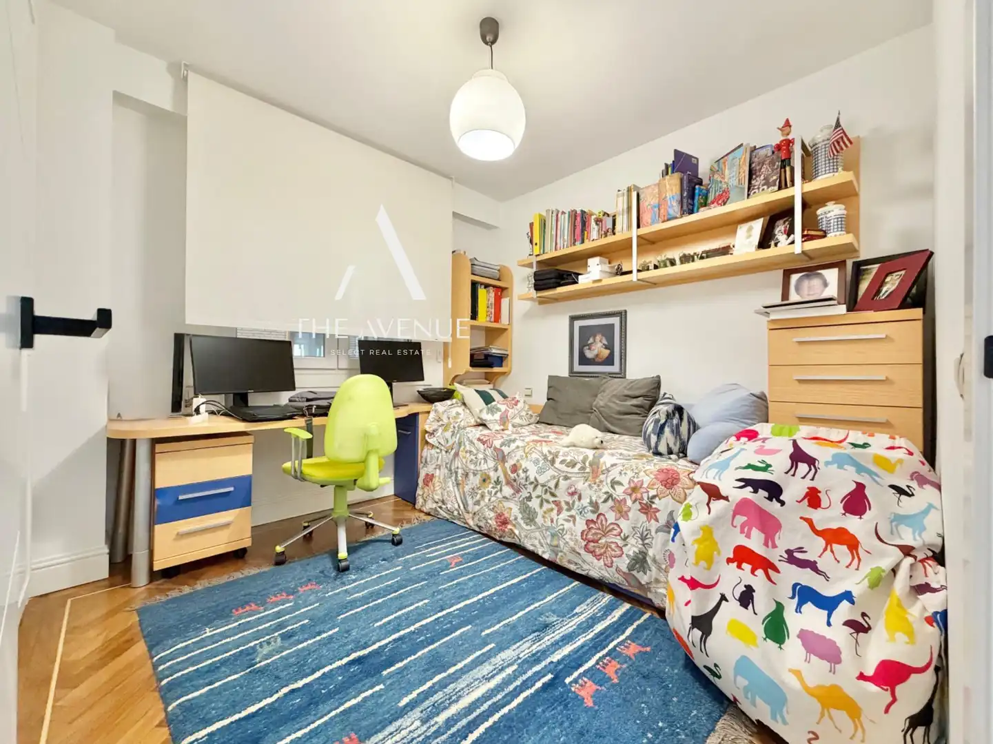 Bedroom of Flat for sale in Madrid  with Air Conditioner, Heating and Parquet flooring