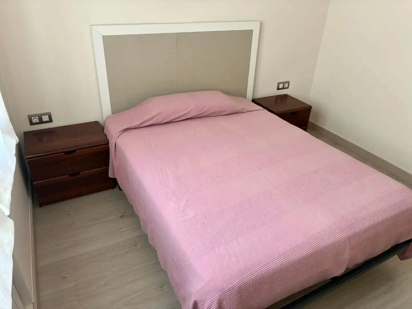 Bedroom of Flat for sale in Bilbao   with Balcony