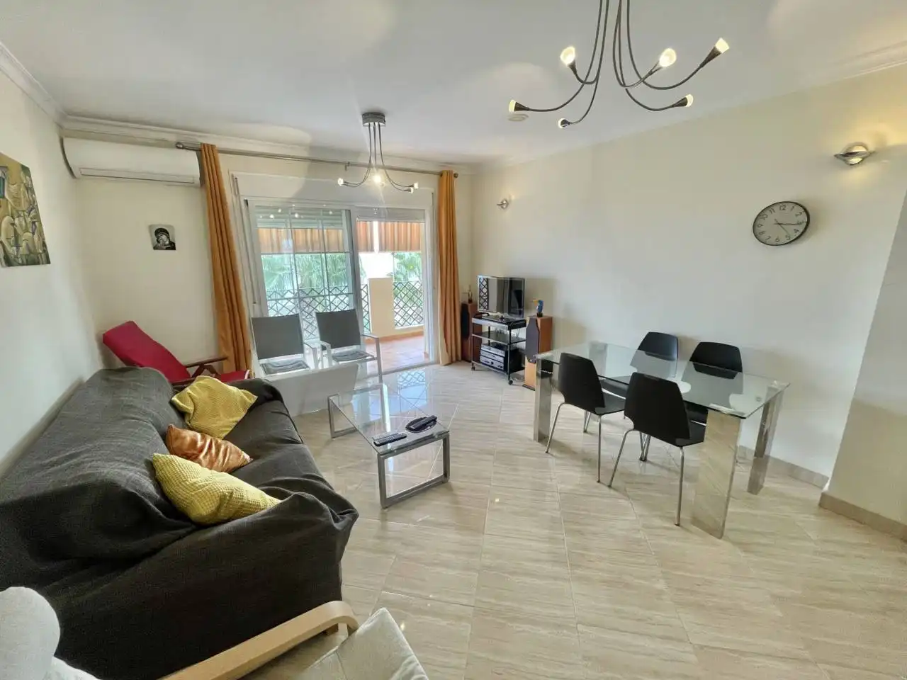 Sala d'estar de Pis de lloguer en Playa del Rincón