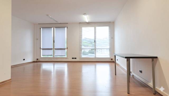 Oficina en Alquiler en Ibaeta