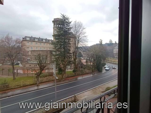 Piso en Venta en Calle Ramon Peinador, 32 en Mondariz-Balneario