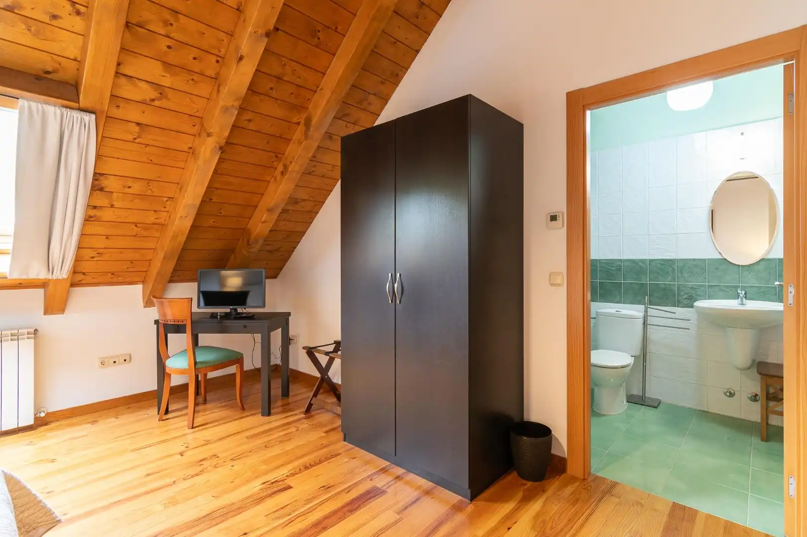 Habitación de Casa o chalet en venta en Aribe con Calefacción, Jardín privado y Parquet