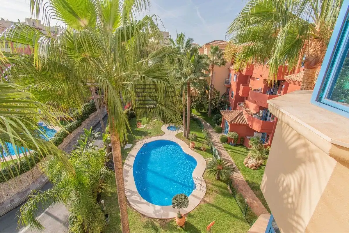Àtic amb piscina en venda a Torrequebrada, imagen 7