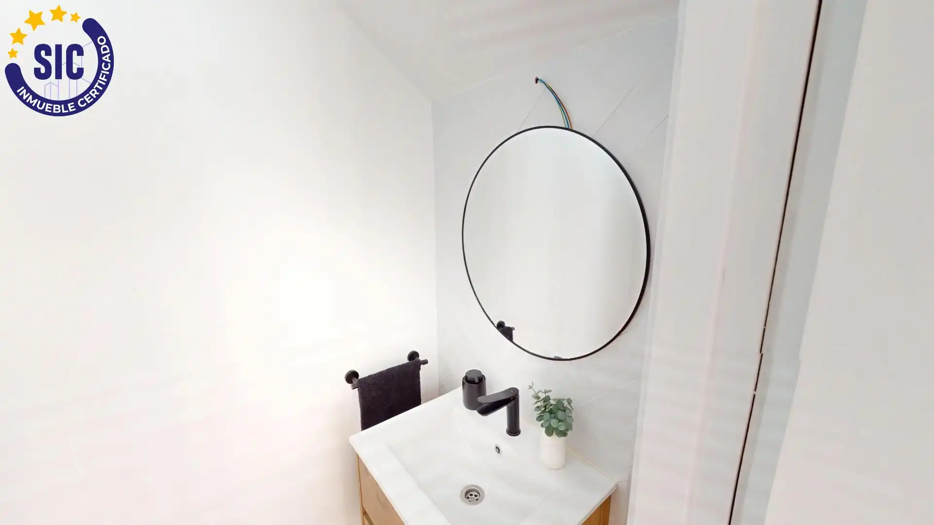 Bany de Casa o xalet en venda en Benicasim / Benicàssim amb Aire condicionat, Jardí privat i Parquet