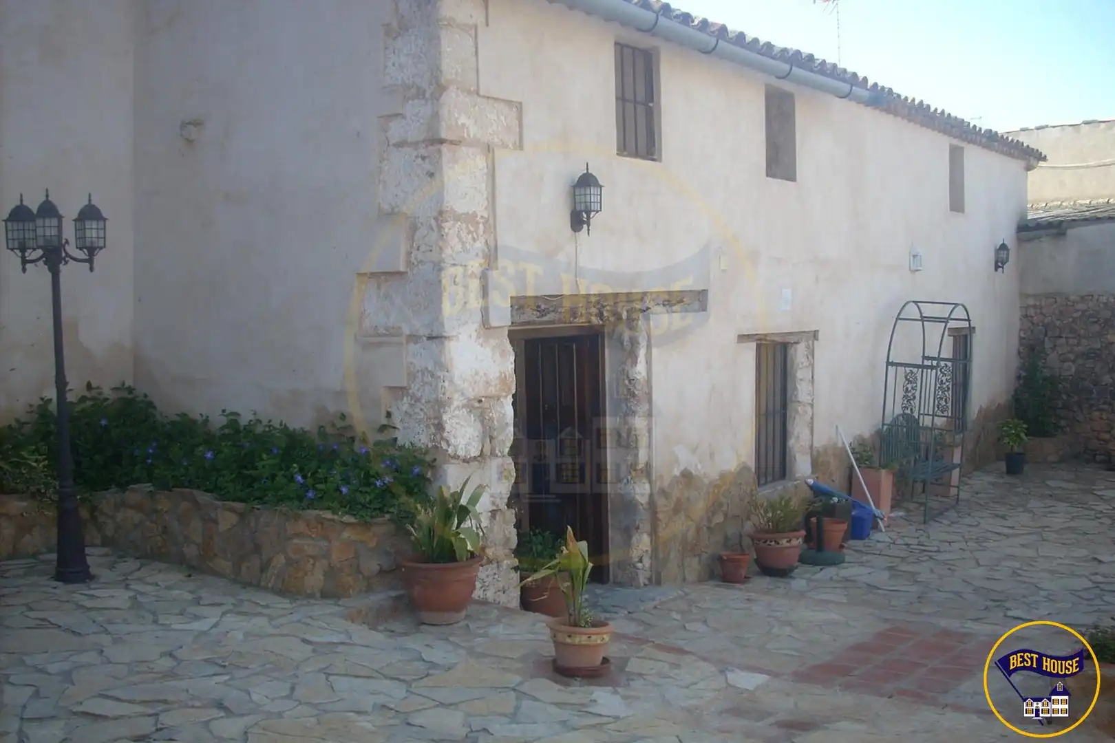 Vista exterior de Casa o chalet en venta en Valverdejo con Calefacción, Trastero y Amueblado