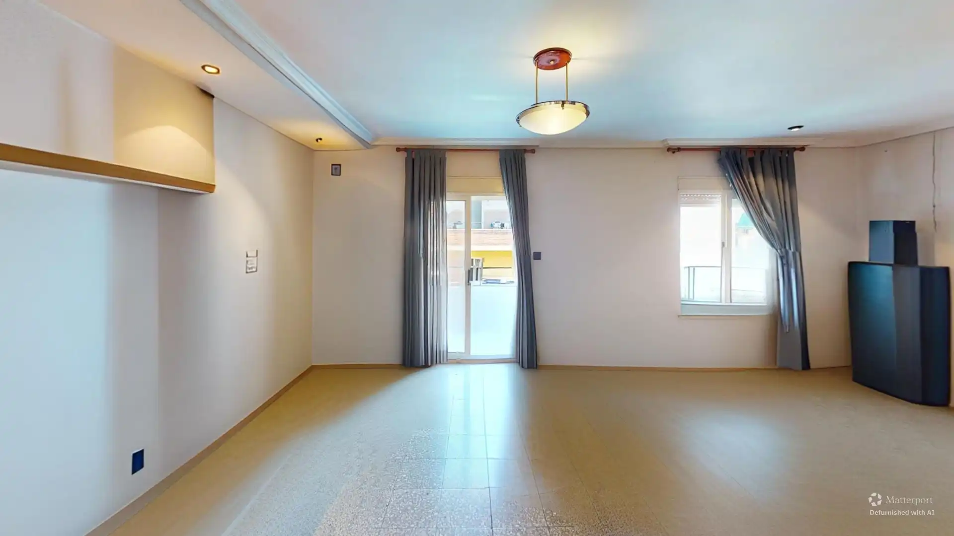 Piso en venta en Alicante / Alacant con Amueblado
