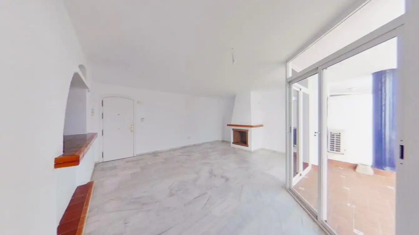 Piso en venta en Av España de Calahonda , Calahonda