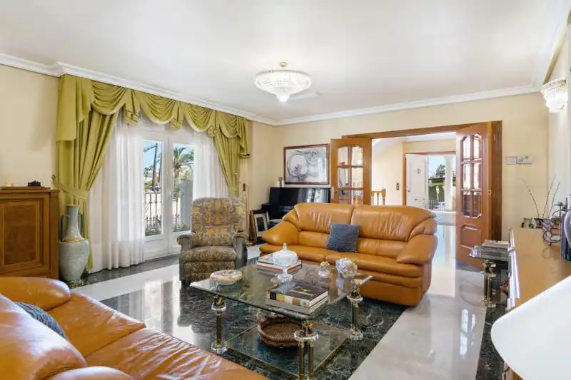 Chalet con terraza en venta en Avenida Miguel de Unamuno 17, imagen 21