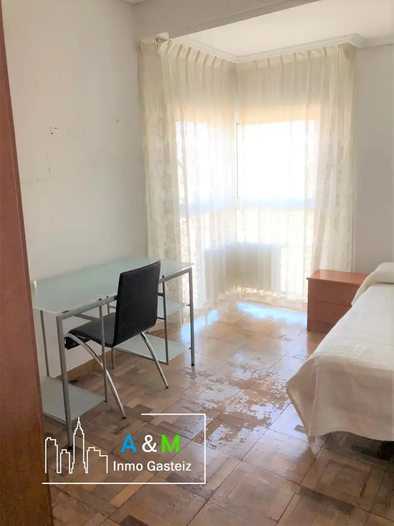 Flat for rent in JOSE ATXOTEGI, Gazalbide