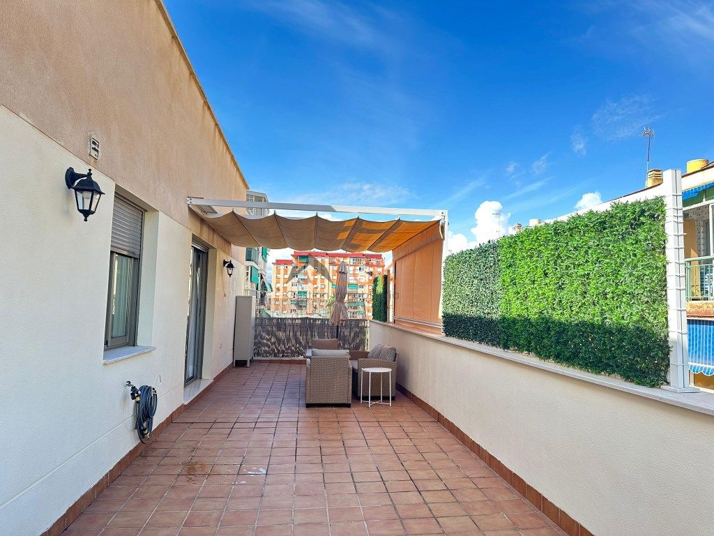 Attic for sale in Calle Manuela Nogales, La Unión - Cruz de Humilladero - Los Tilos