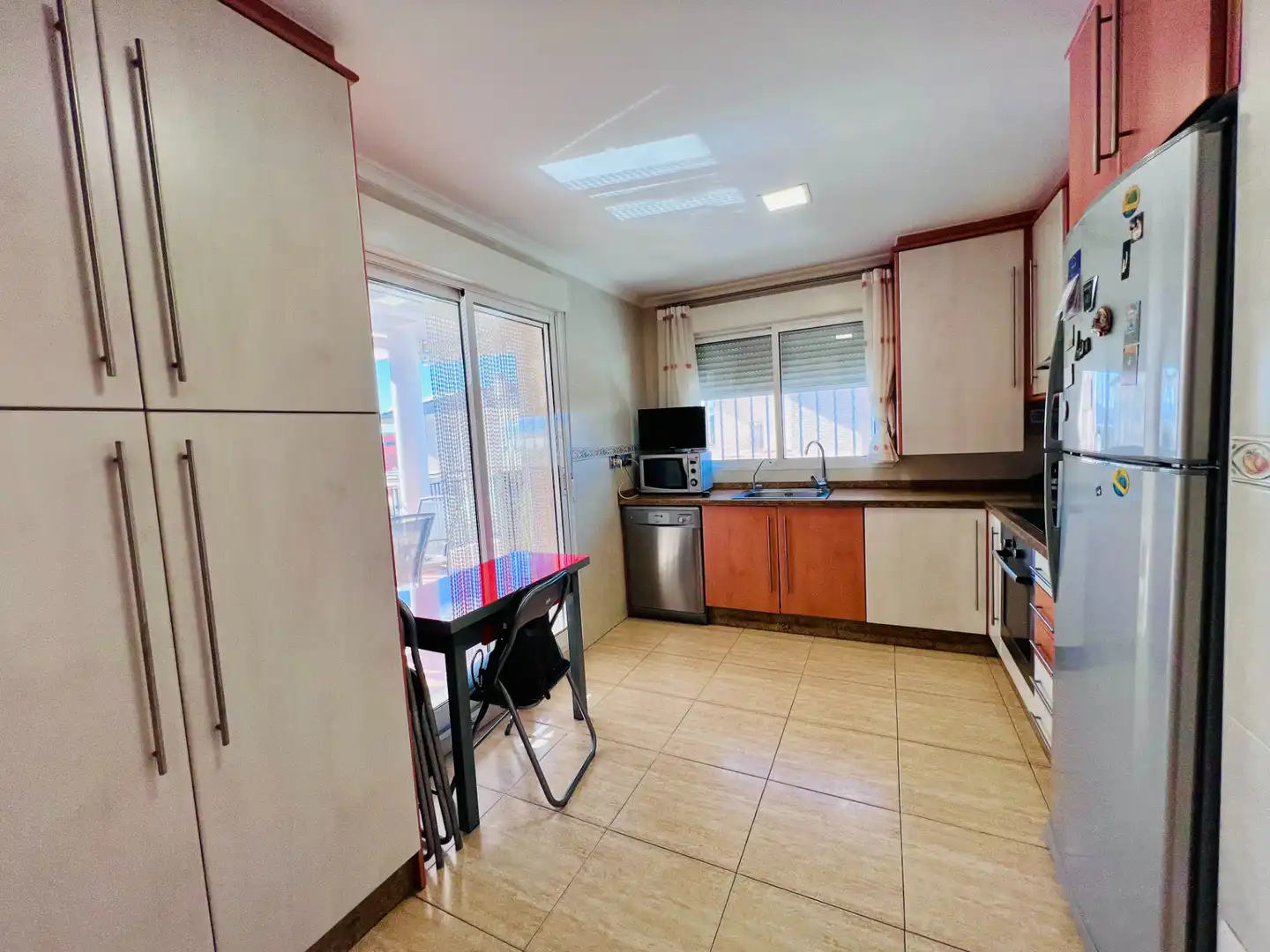 Cocina de Casa o chalet en venta en Petrer con Aire acondicionado, Calefacción y Jardín privado