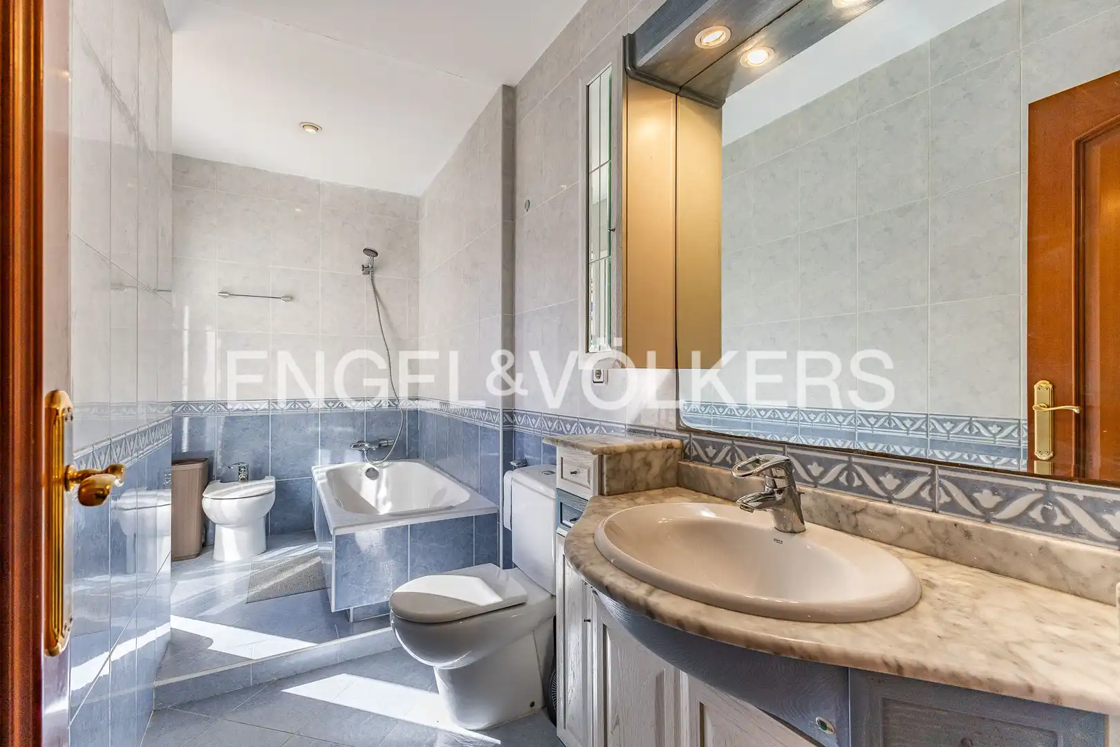 Bathroom of Detached homes for sale in Sabadell  with Air Conditioner, Heating and Terrace