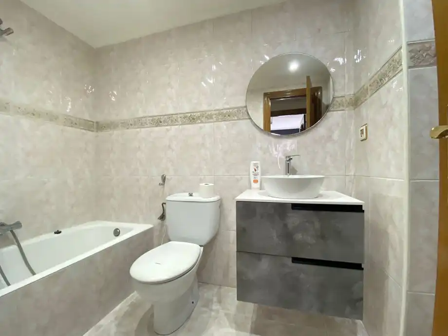 Bathroom of Flat for sale in Vitoria - Gasteiz  with Heating, Terrace and Storage room