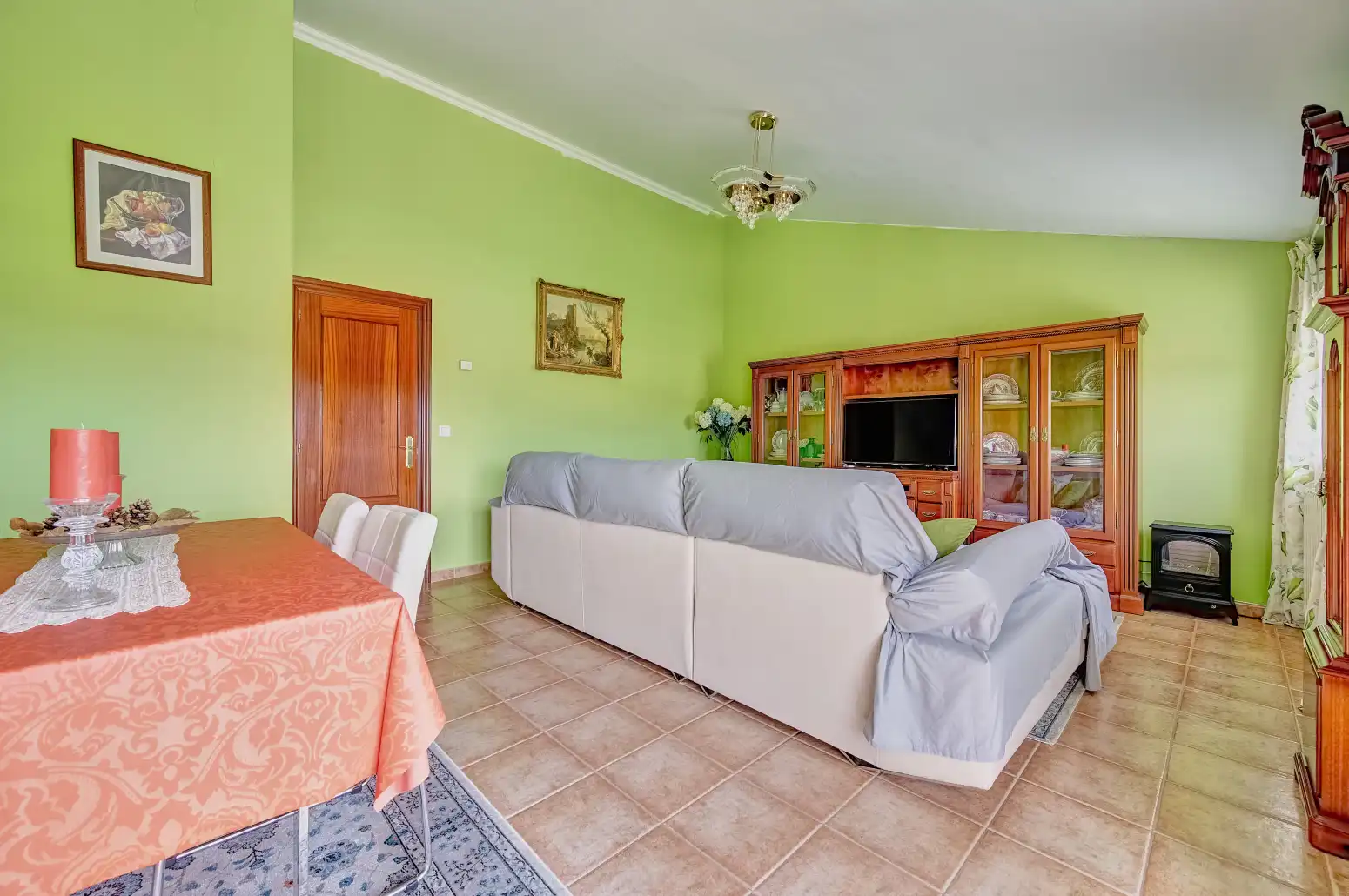 Sala de estar de Casa o chalet en venta en Arellano con Jardín privado, Terraza y Trastero