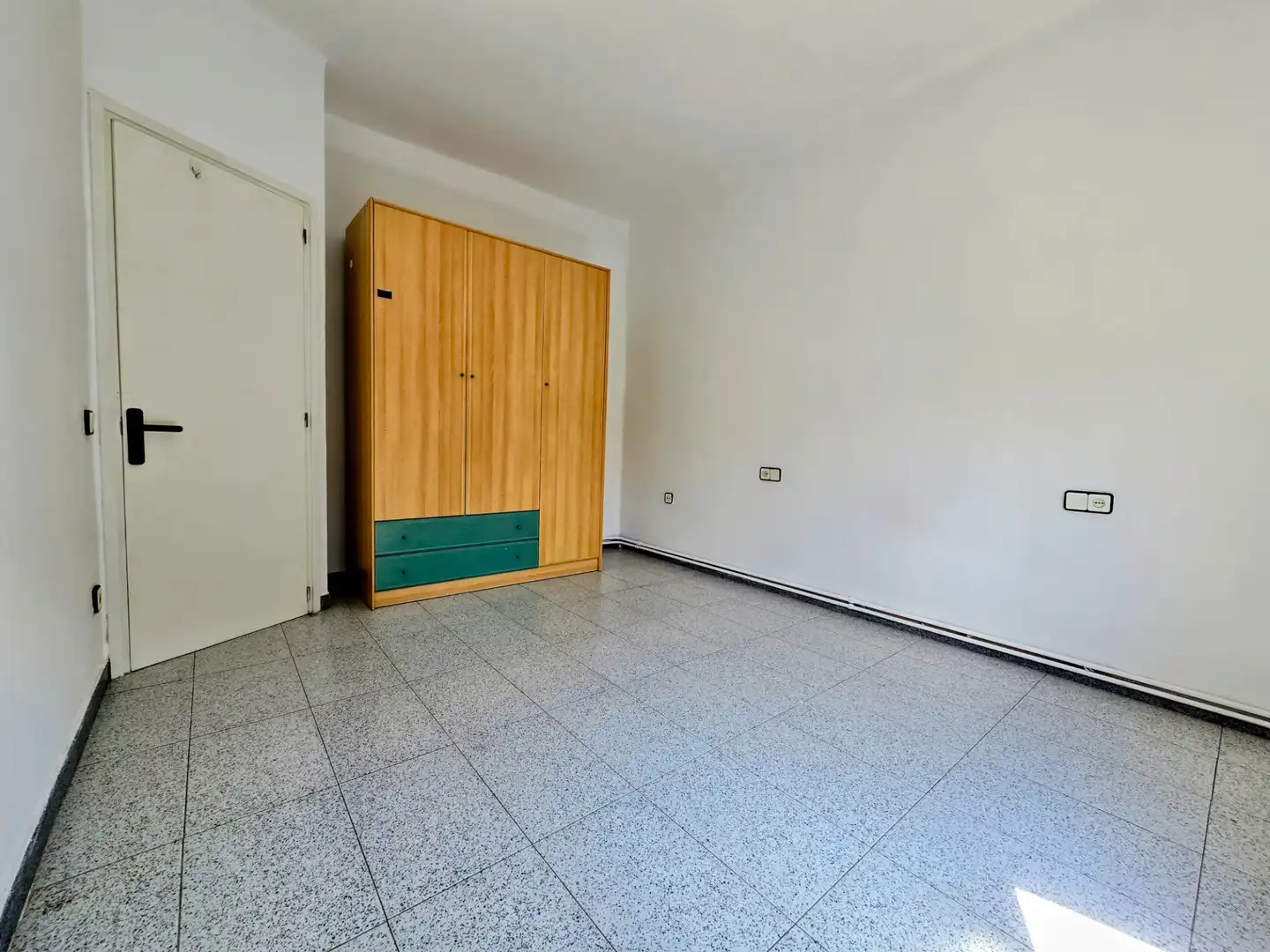 Casa adosada en venta en Manlleu con Calefacción, Jardín privado y Terraza
